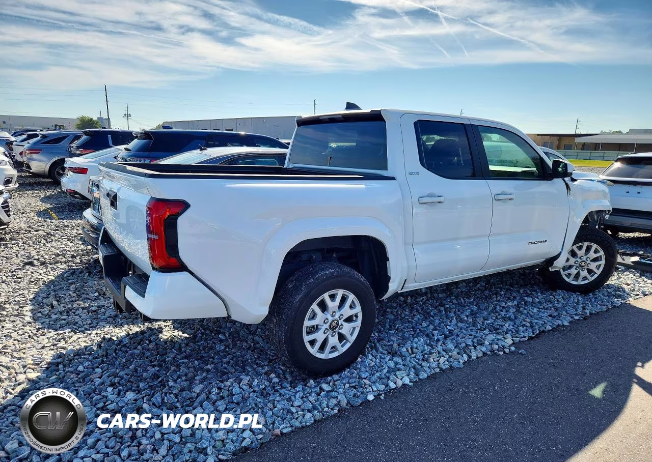 2025 Toyota Tacoma Sr5 VIN:3TMKB5FN9SM043786 - 3
