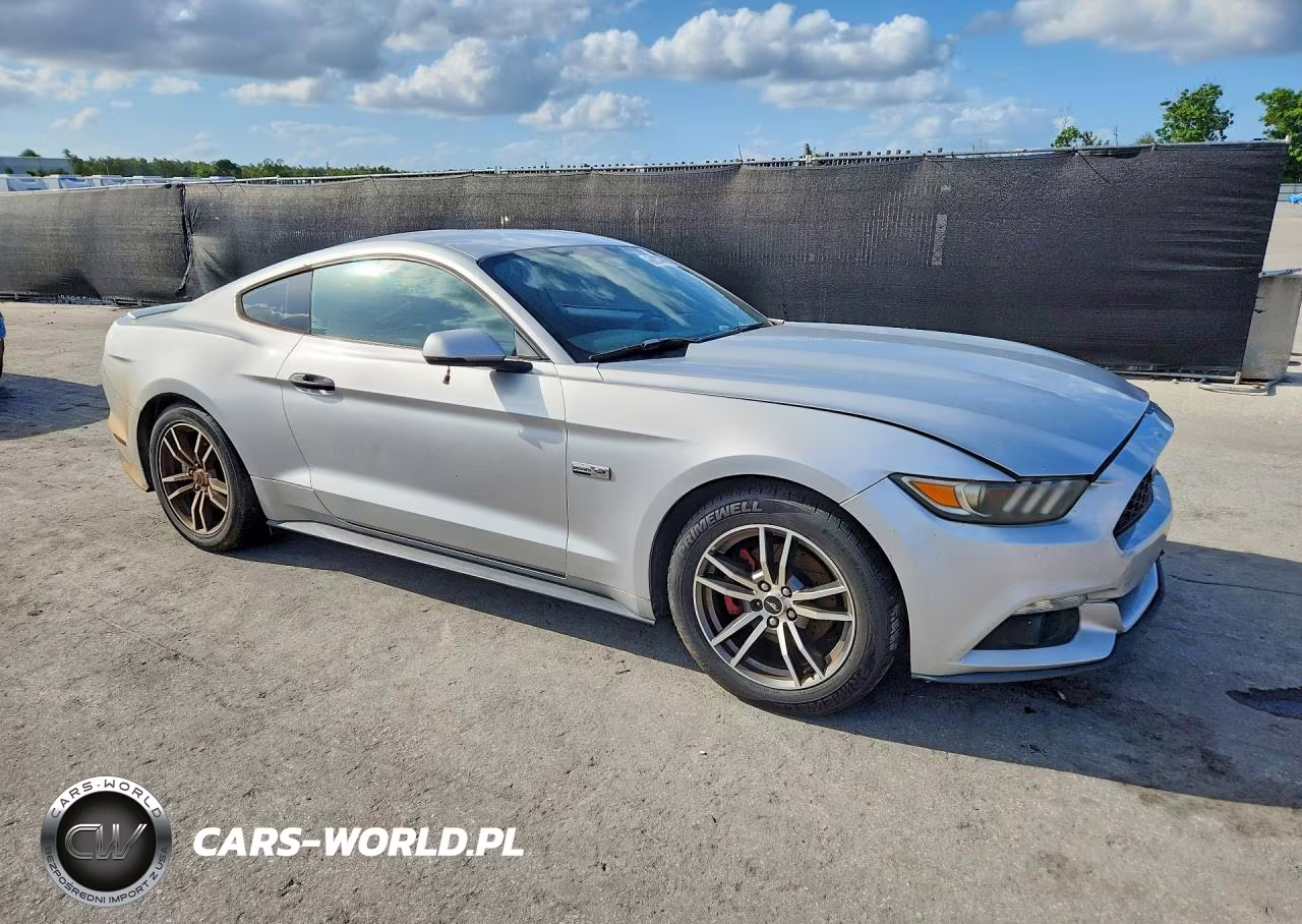 2017 Ford Mustang VIN:1FA6P8THXH5278222 - 4