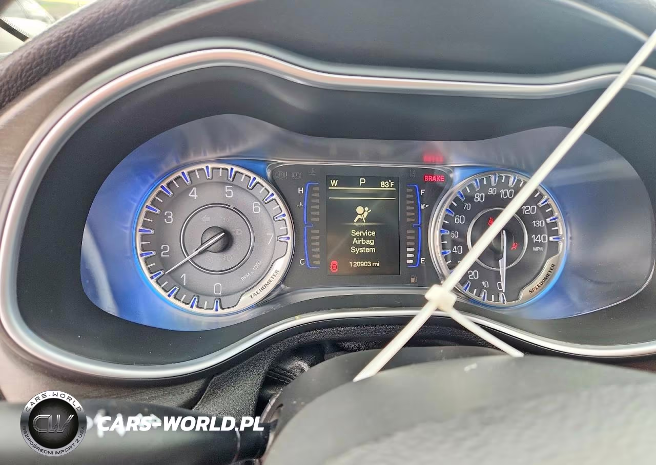2015 Chrysler 200 Limited VIN:1C3CCCAB4FN535287 - 9