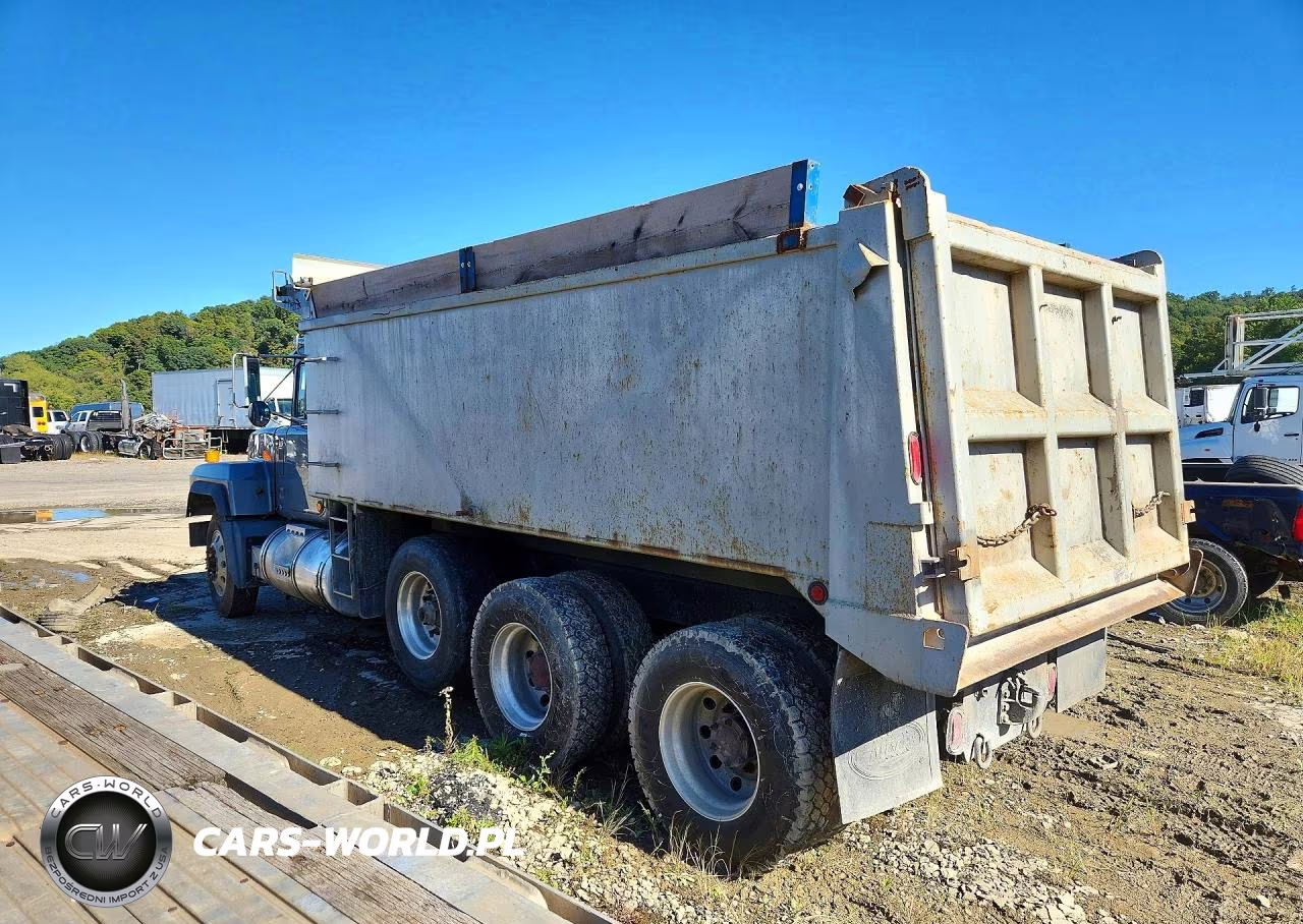 2000 Mack Rd688S Dump Truck VIN:1M2P324C9YM054709 - 2