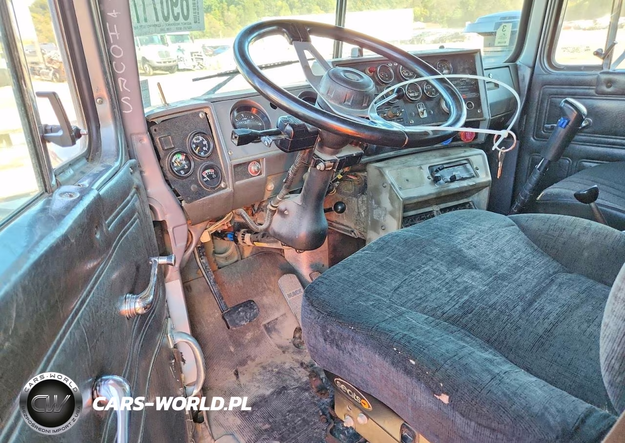 2000 Mack Rd688S Dump Truck VIN:1M2P324C9YM054709 - 8