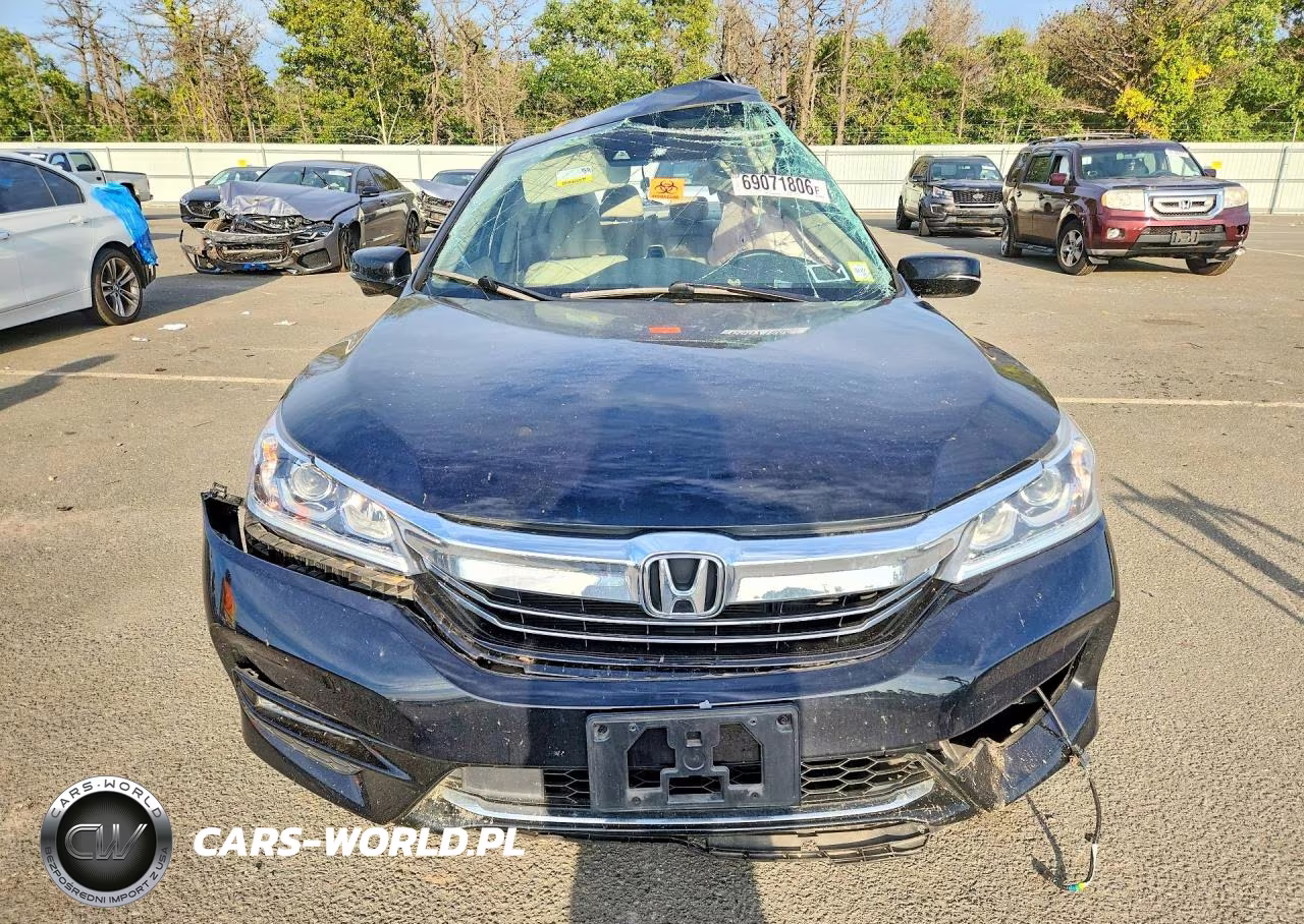 2017 Honda Accord Hybrid Exl VIN:JHMCR6F51HC016337 - 5