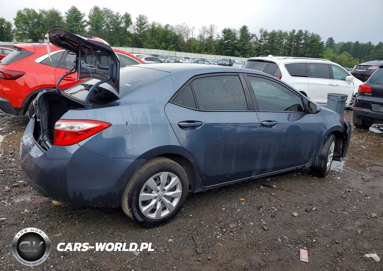 2016 Toyota Corolla Le VIN:2T1BURHE8GC544585 - 3