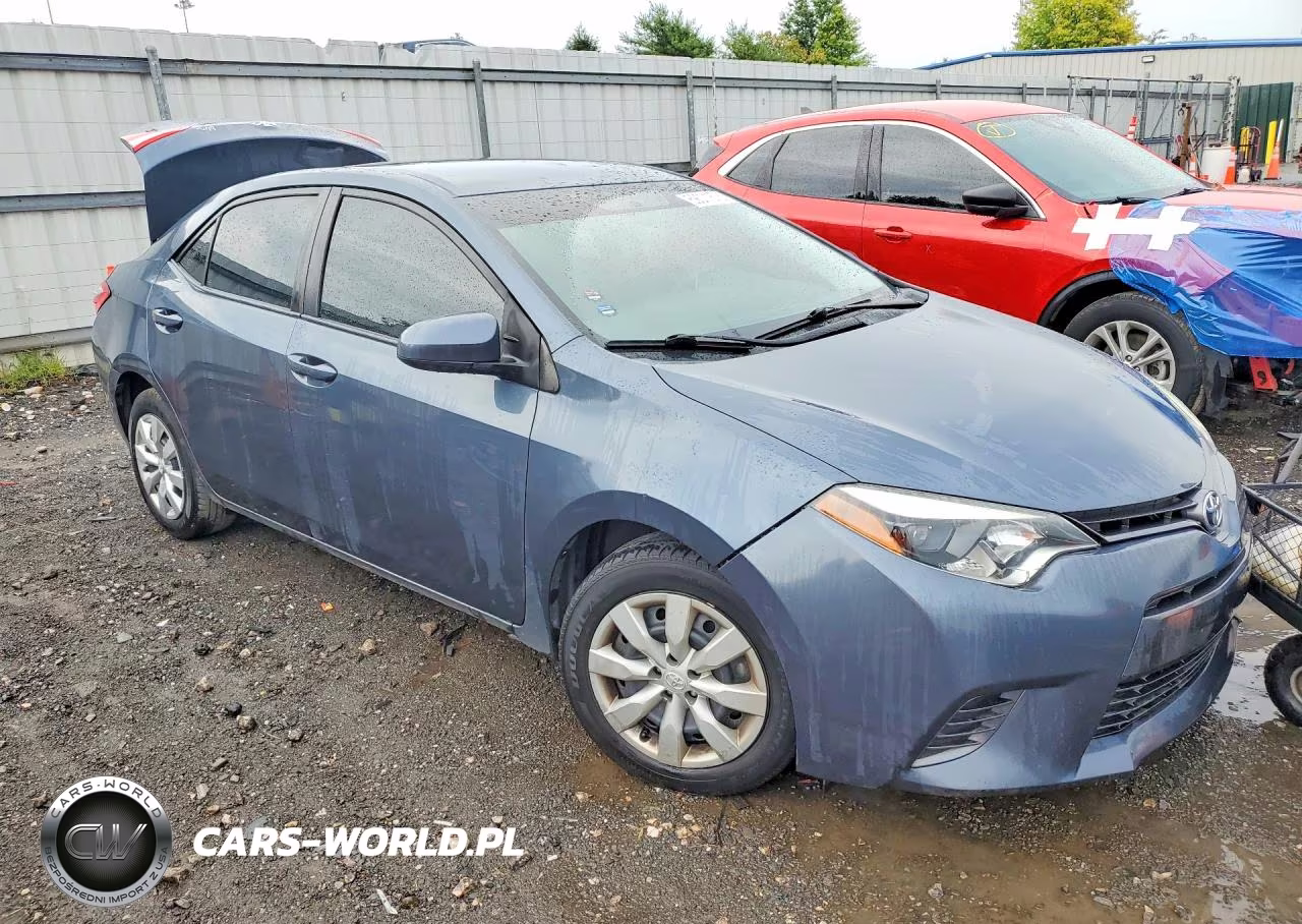 2016 Toyota Corolla Le VIN:2T1BURHE8GC544585 - 4