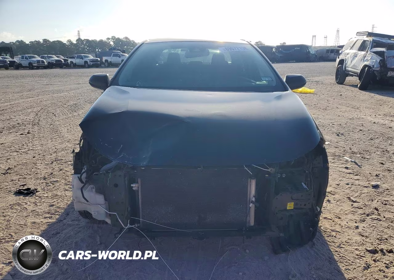 2020 Toyota Corolla Le VIN:5YFEPRAE2LP114642 - 5