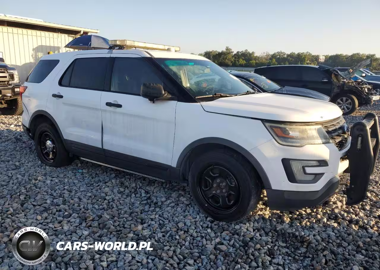 2017 Ford Explorer Police Interceptor VIN:1FM5K8AR5HGA24465 - 4