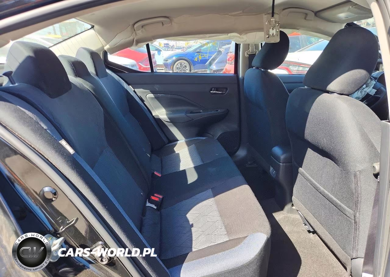 2025 Nissan Versa Sv VIN:3N1CN8EV0SL858272 - 10