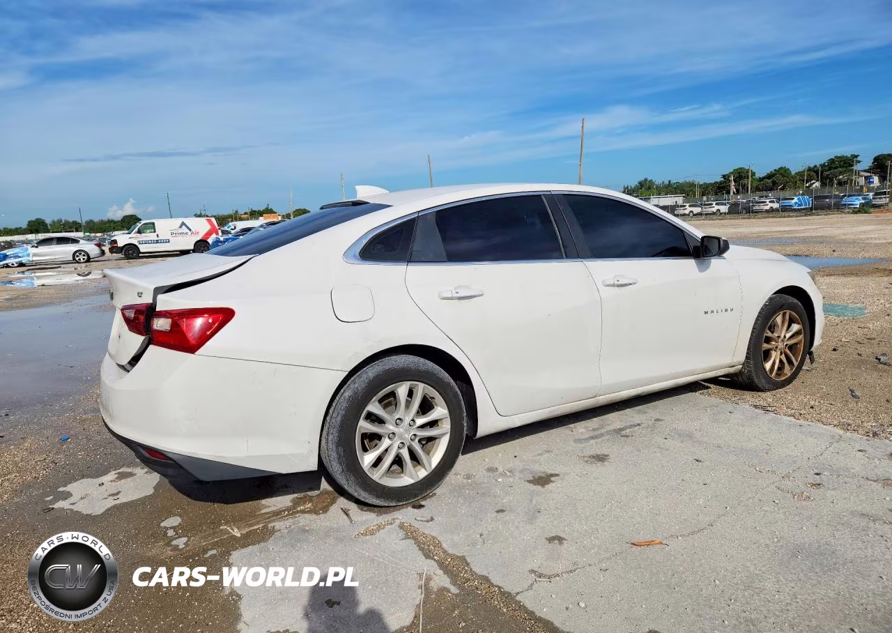 2016 Chevrolet Malibu Lt VIN:1G1ZE5ST8GF298410 - 3