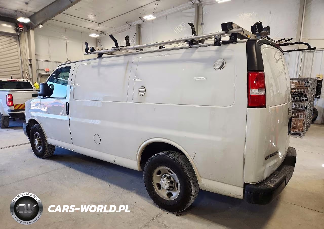 2019 Chevrolet Express G2500 VIN:1GCWGAFP1K1327178 - 2