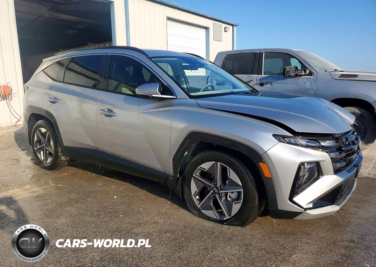 2026 Hyundai Tucson Sel Premium VIN:5NMJC3DE4TH666124 - 4