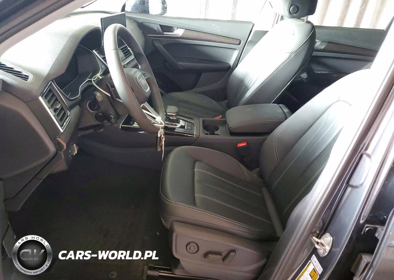 2025 Audi Q5 Premium 40 VIN:WA1ABAFY8S2017051 - 7