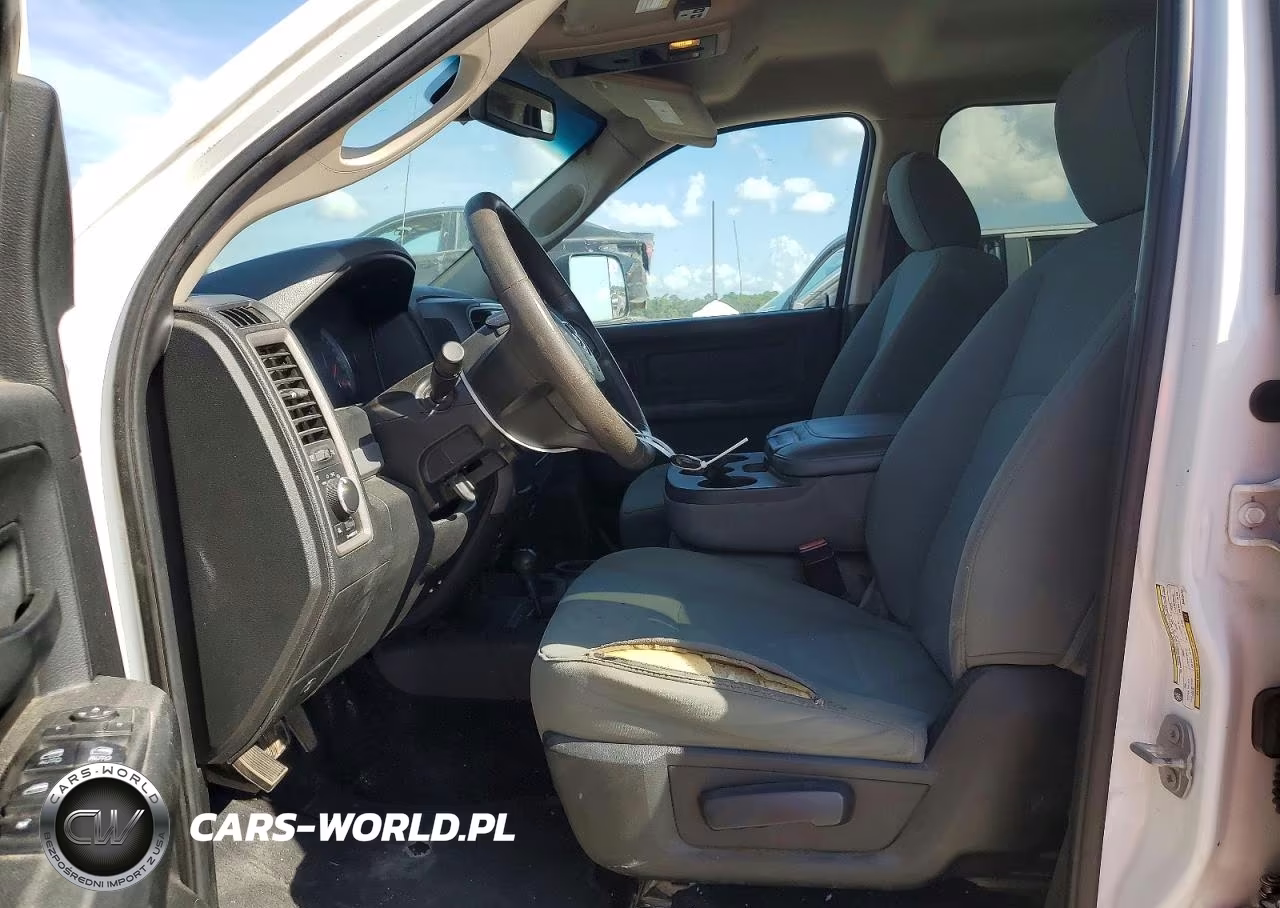 2018 Ram 2500 St VIN:3C6UR5CL7JG315473 - 7