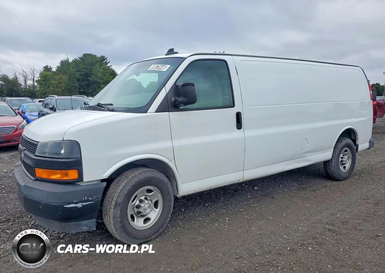 2019 Chevrolet Express G2500 VIN:1GCWGBFG2K1251038 - 1