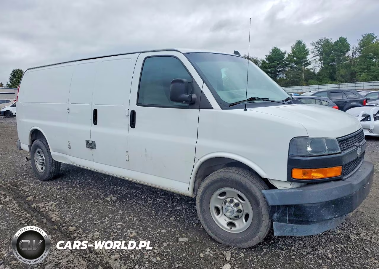2019 Chevrolet Express G2500 VIN:1GCWGBFG2K1251038 - 4
