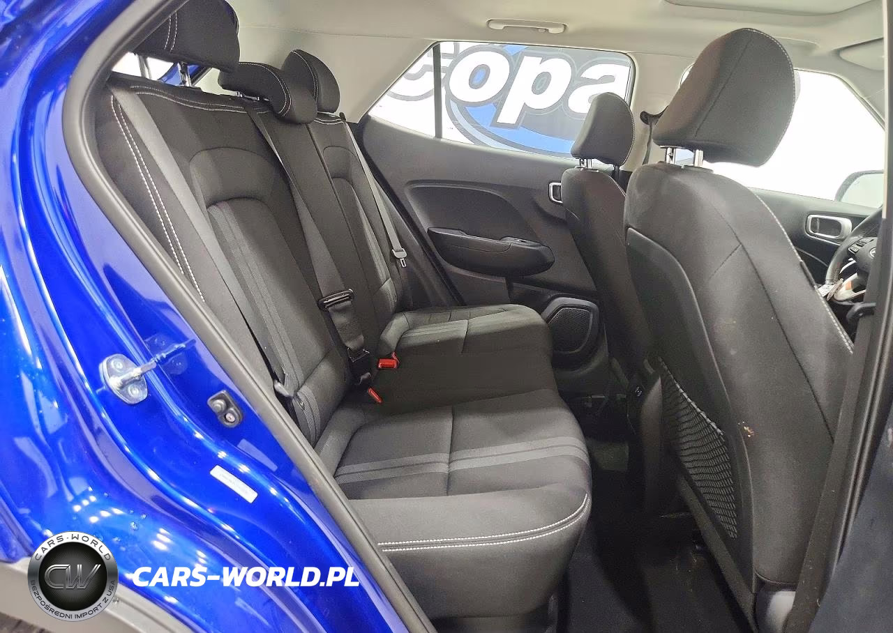 2026 Hyundai Venue Sel VIN:KMHRC8A3XTU433291 - 11