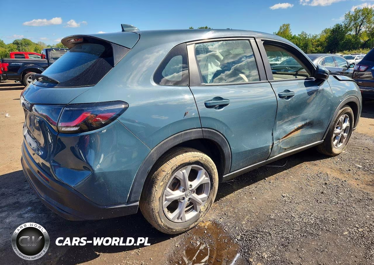 2024 Honda Hr-V Lx VIN:3CZRZ2H37RM734632 - 3