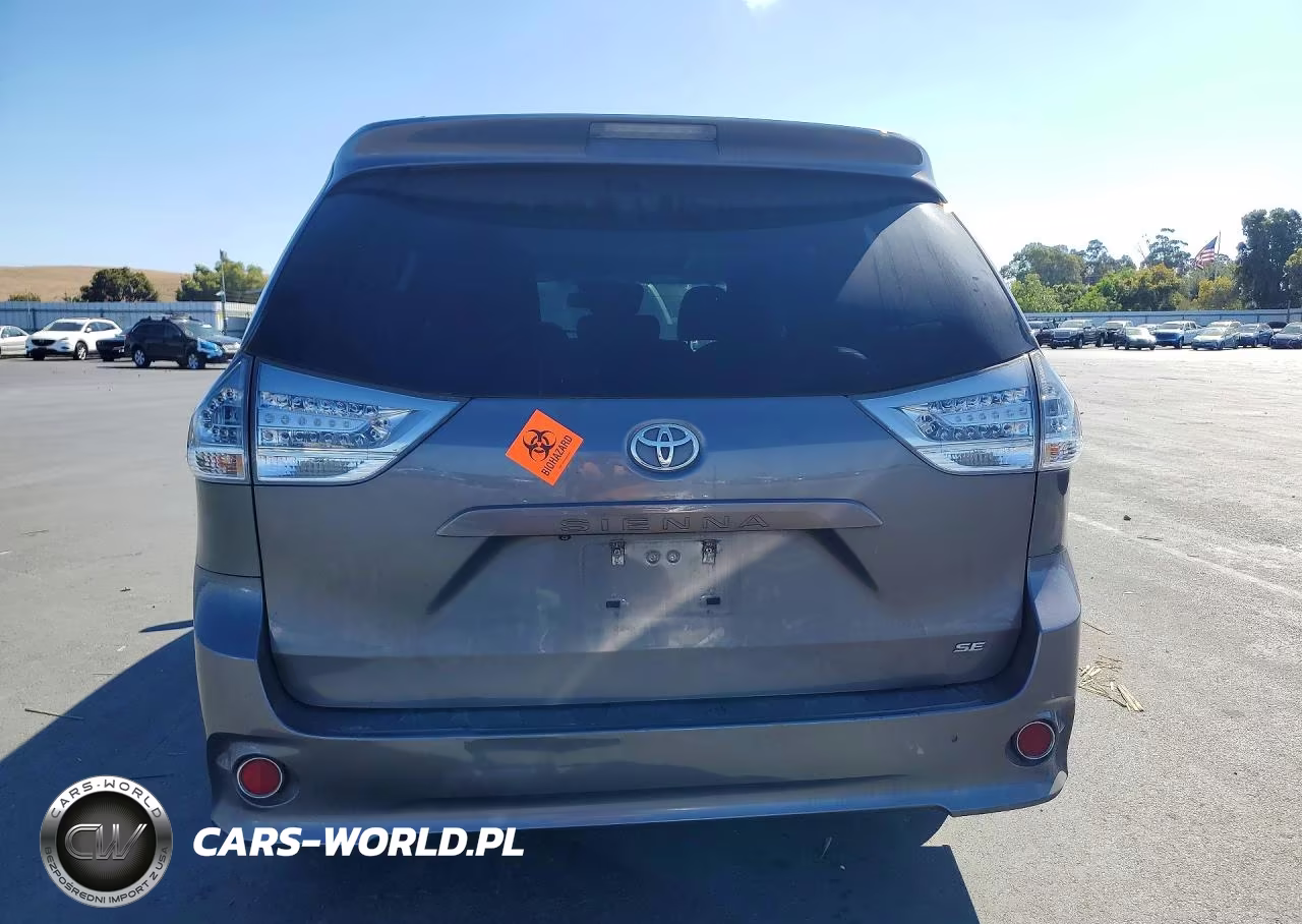 2017 Toyota Sienna Se VIN:5TDXZ3DC0HS871970 - 6