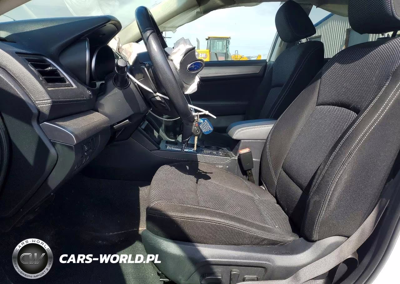 2019 Subaru Outback 2.5I Premium VIN:4S4BSAFC2K3285193 - 7