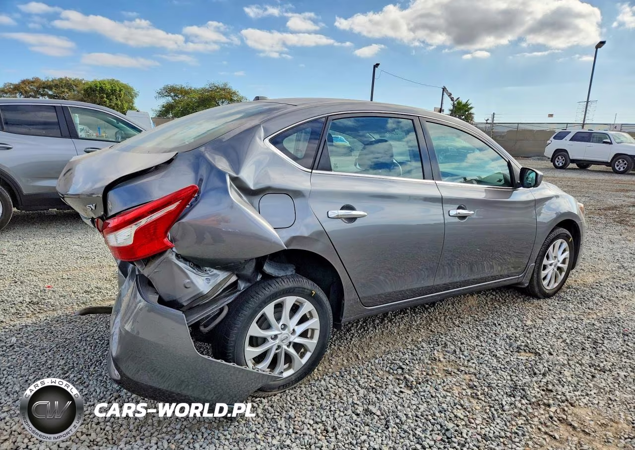 2018 Nissan Sentra Sv VIN:3N1AB7AP0JY253087 - 3