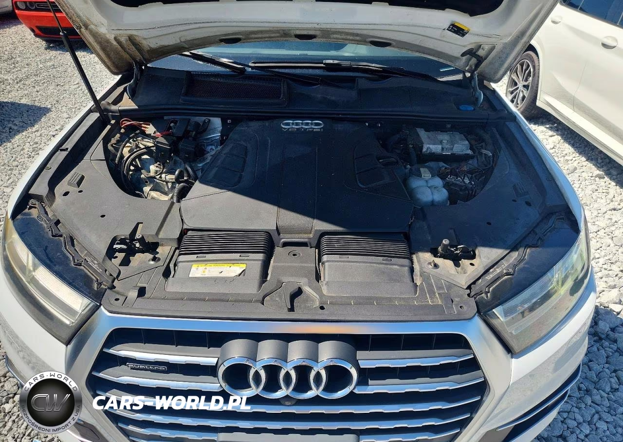 2017 Audi Q7 Premium Plus VIN:WA1LAAF72HD038655 - 12