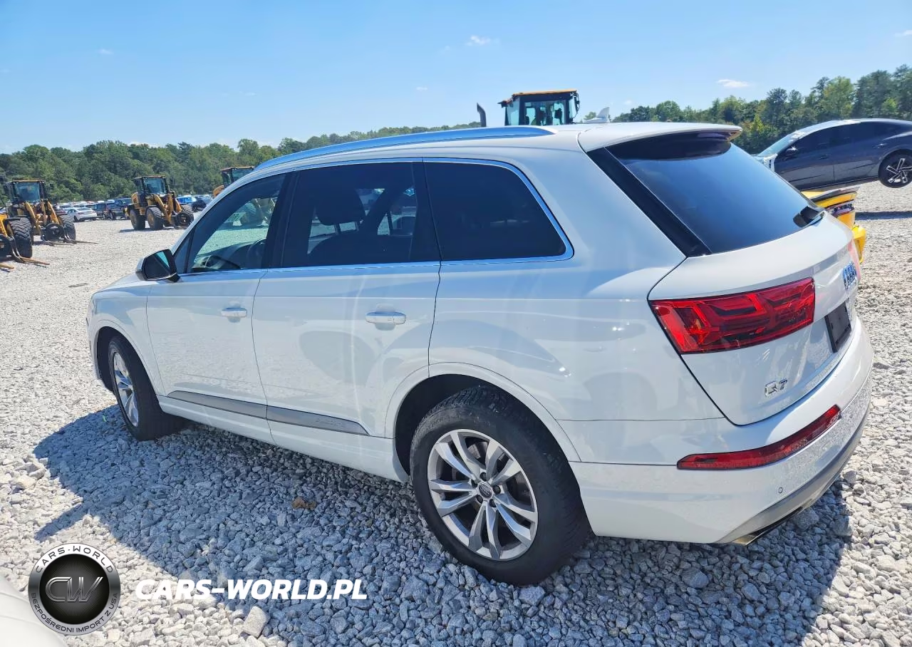 2017 Audi Q7 Premium Plus VIN:WA1LAAF72HD038655 - 2