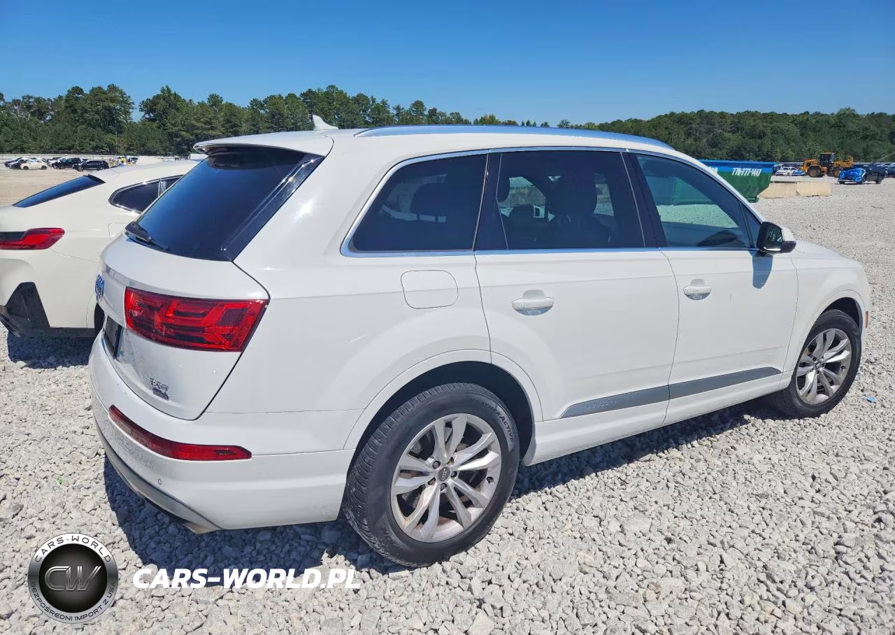 2017 Audi Q7 Premium Plus VIN:WA1LAAF72HD038655 - 3