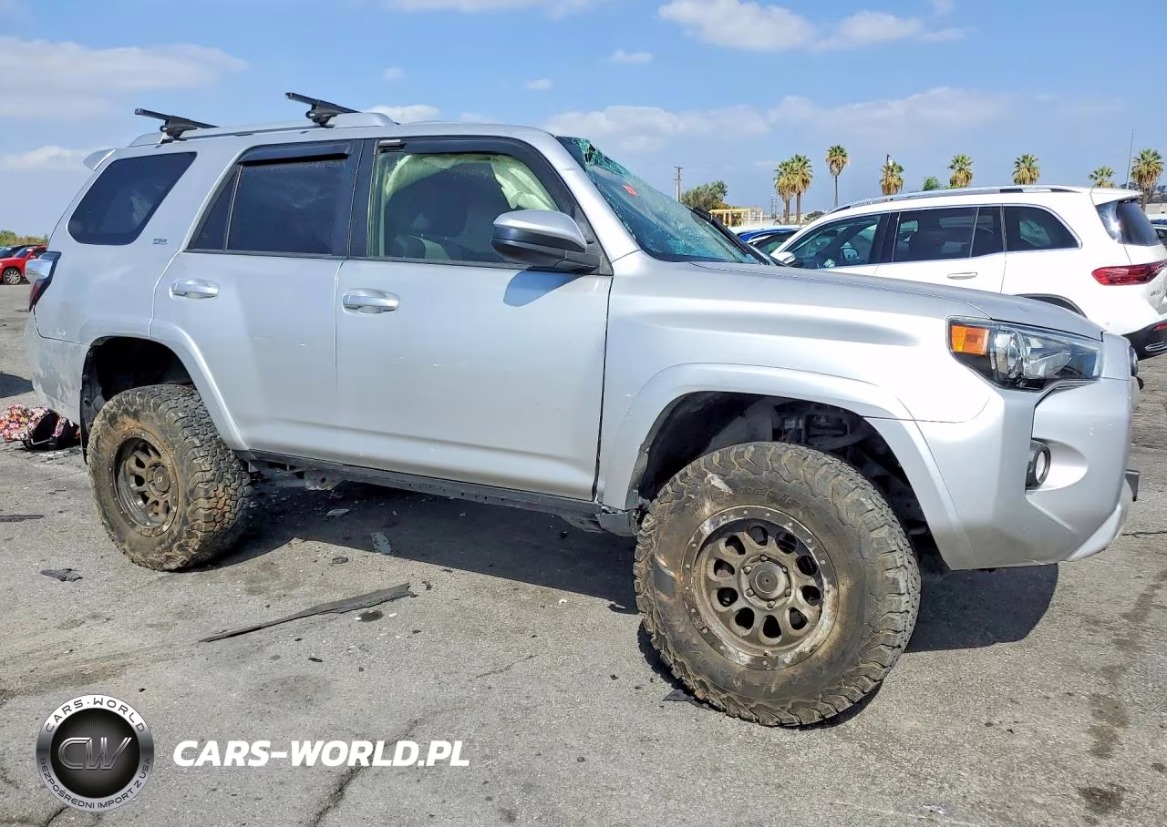2017 Toyota 4Runner Sr5 VIN:JTEBU5JR7H5438192 - 4
