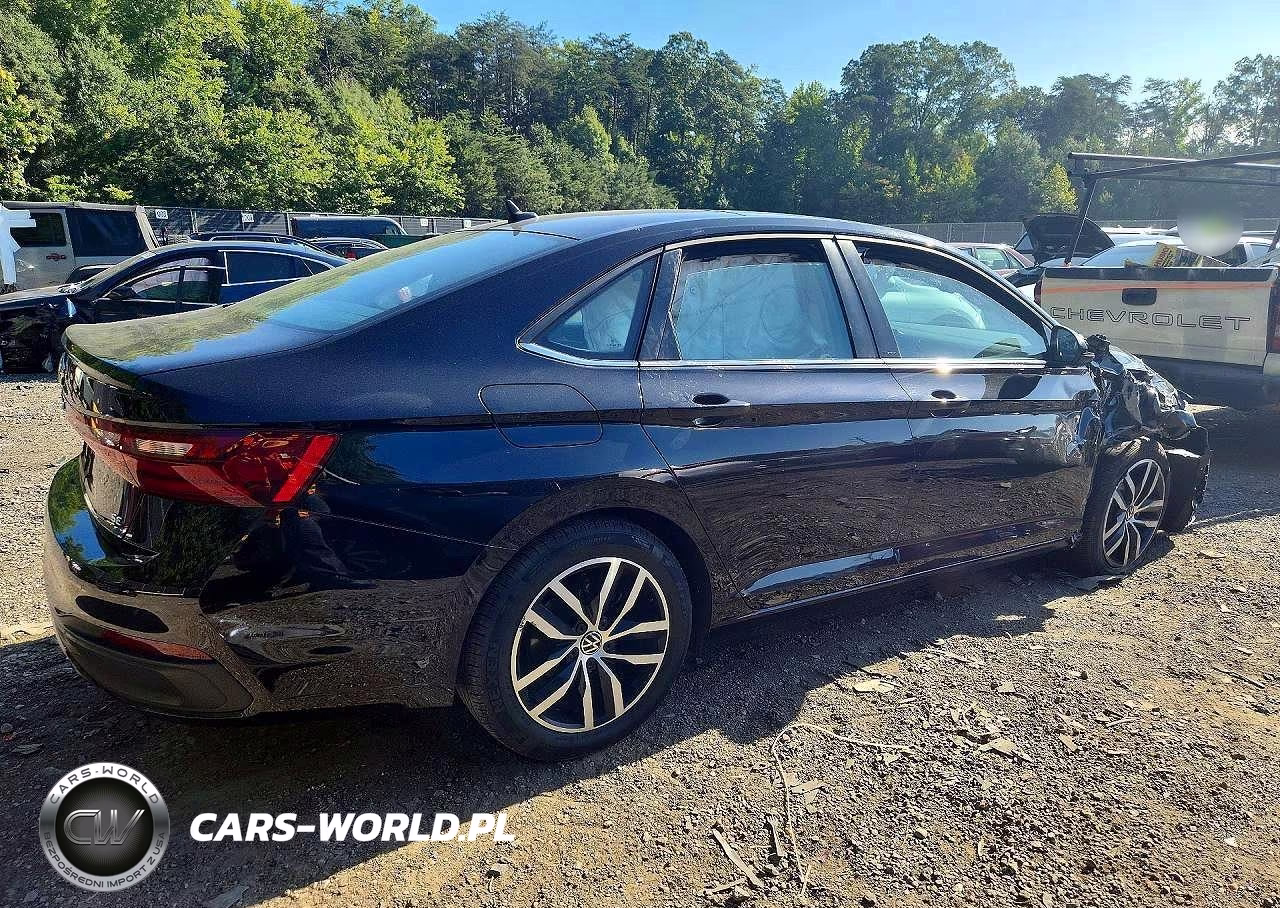 2025 Volkswagen Jetta Se VIN:3VW7X7BU5SM017005 - 3