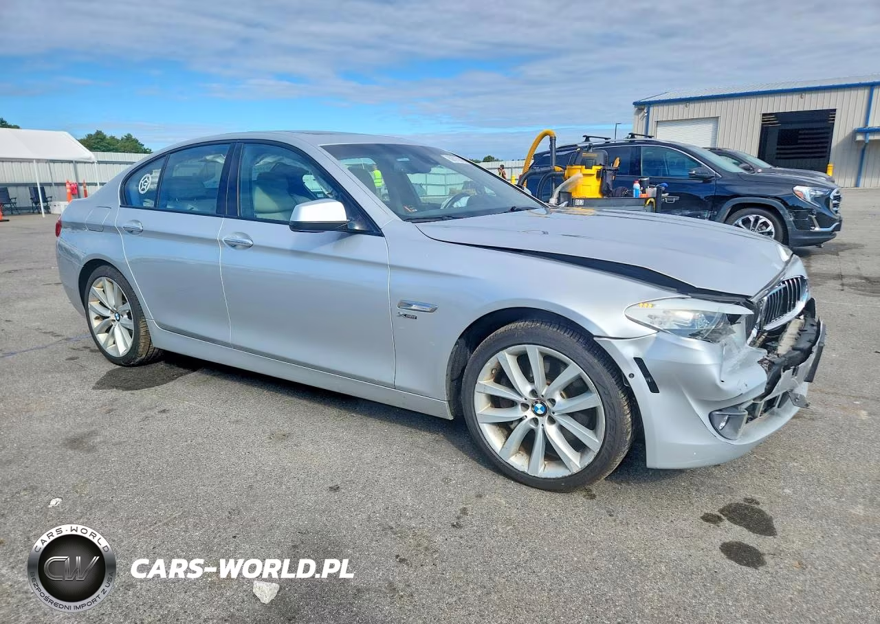 2012 BMW 535 Xi VIN:WBAFU7C55CDU57847 - 4