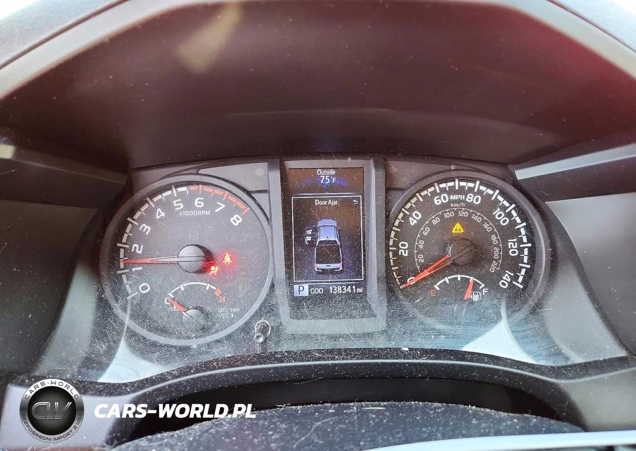 2019 Toyota Tacoma Sr VIN:5TFAX5GN6KX156536 - 9