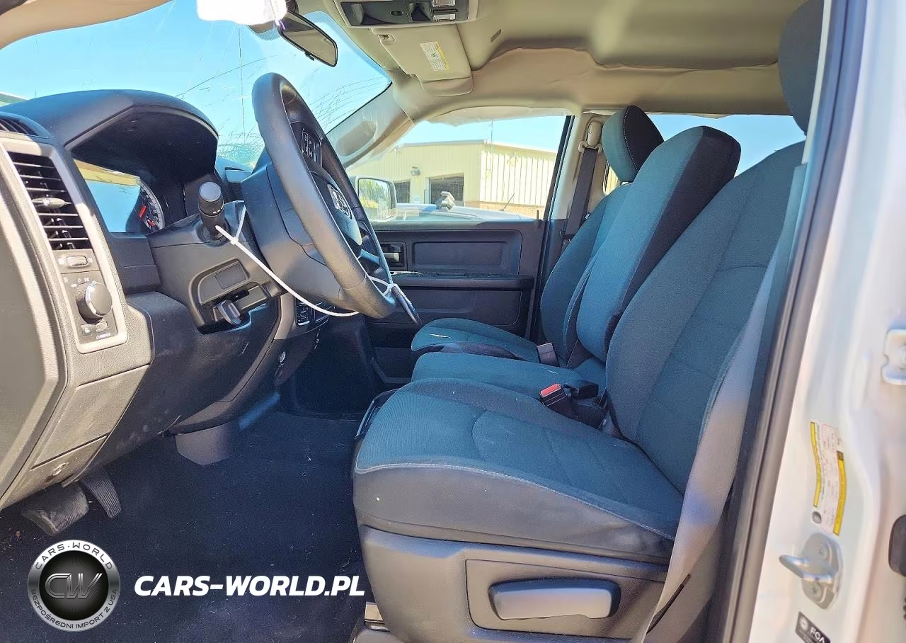 2021 Ram 1500 Classic Tradesman VIN:1C6RR7KG8MS562648 - 7