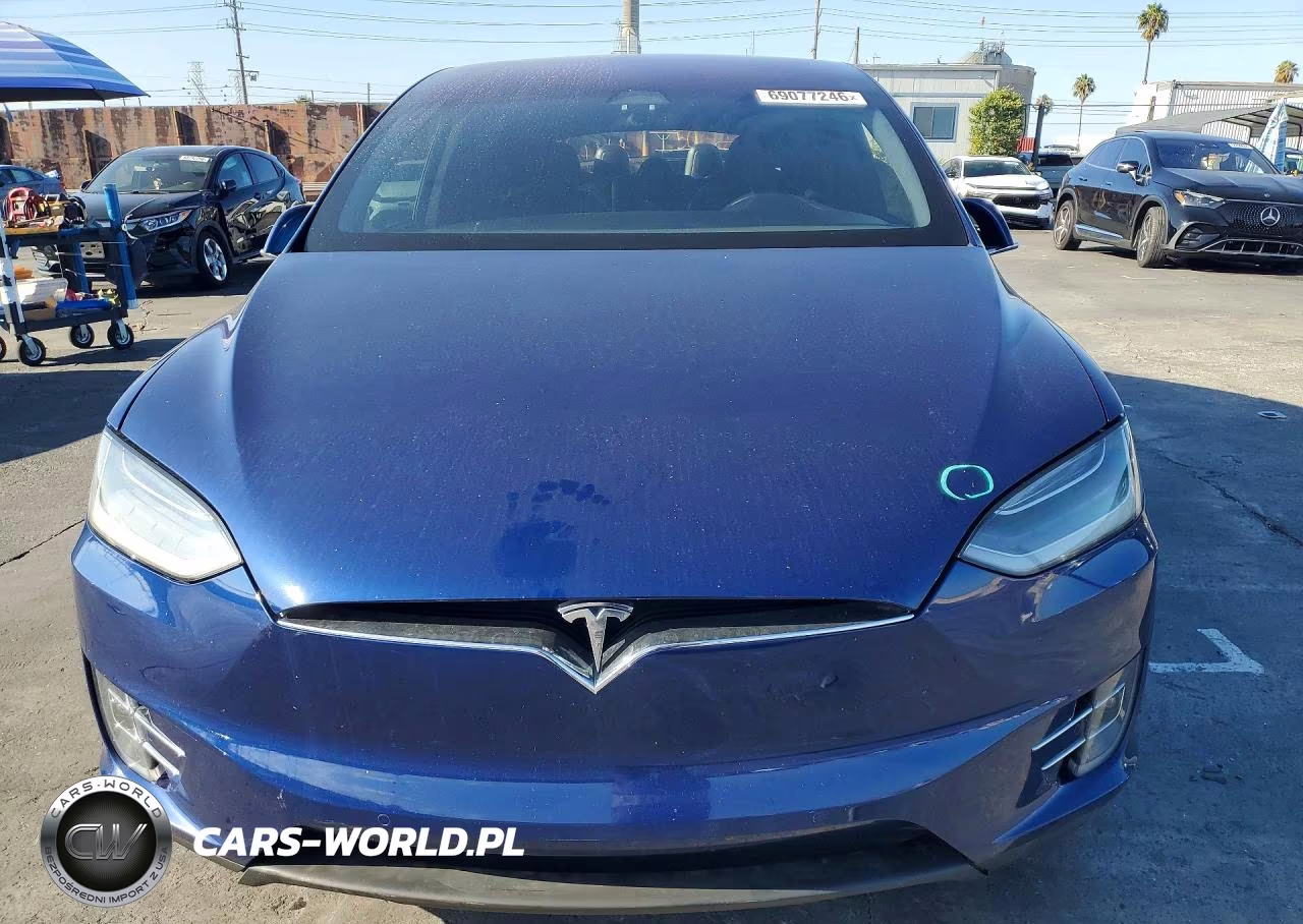2020 Tesla Model X VIN:5YJXCAE29LF286331 - 5