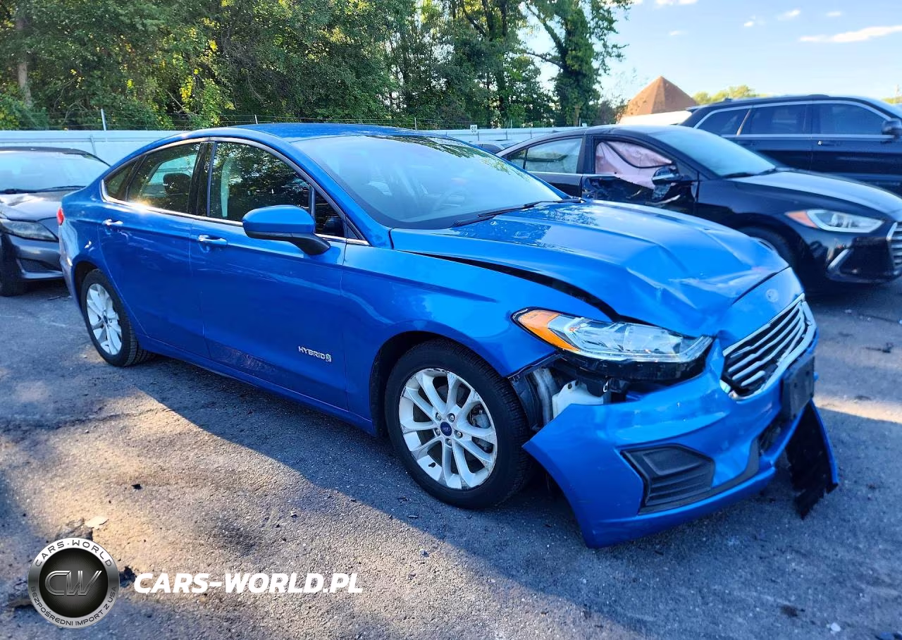 2019 Ford Fusion Se VIN:3FA6P0LU3KR158751 - 4
