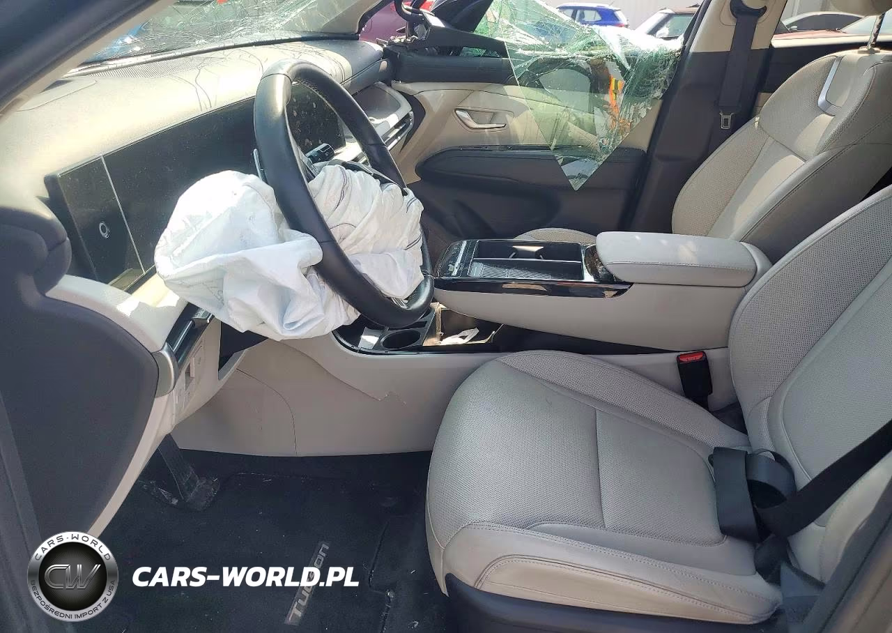 2025 Hyundai Tucson Limited VIN:KM8JEDD13SU325474 - 7