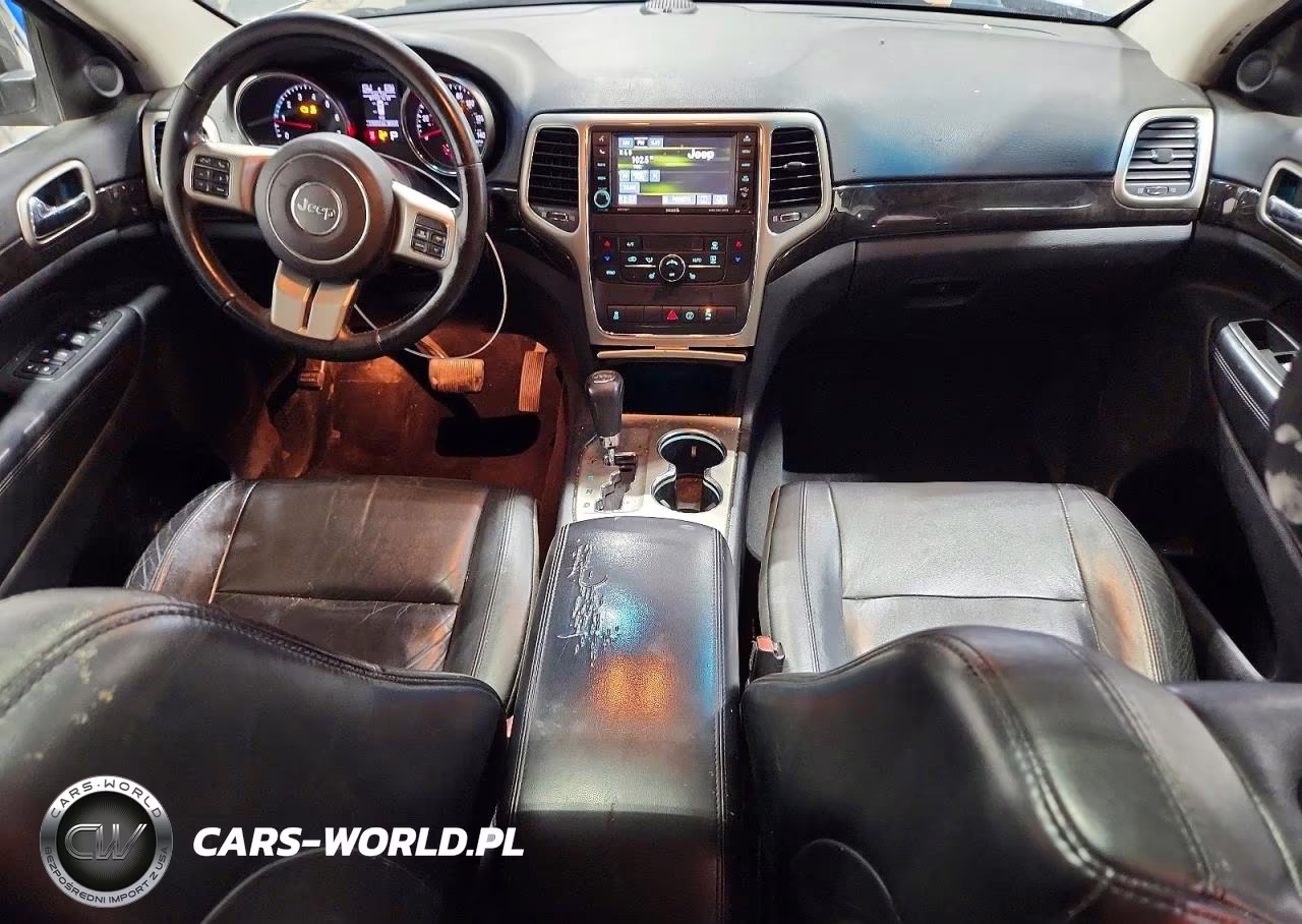 2013 Jeep Grand Cherokee Laredo VIN:1C4RJFAGXDC553035 - 8