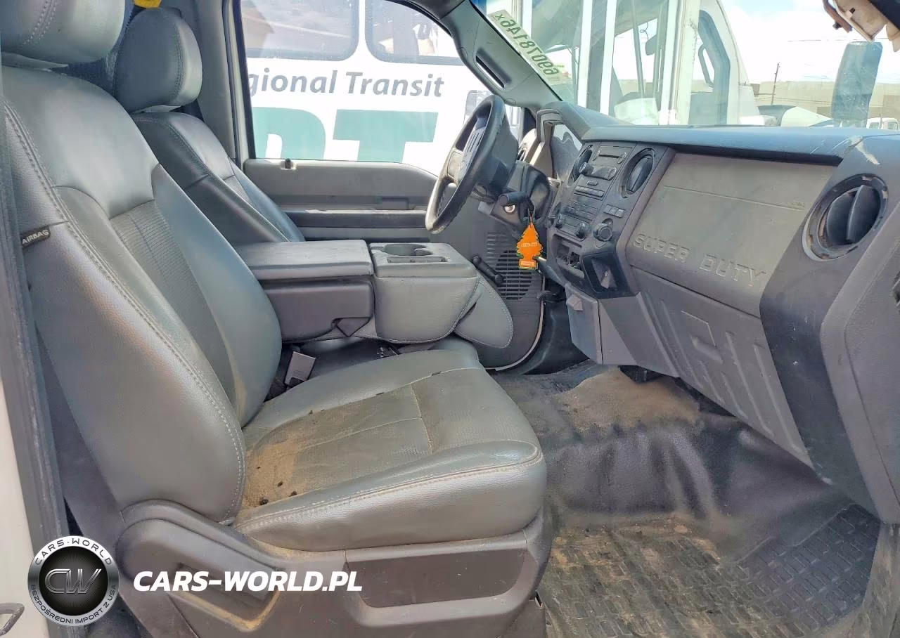 2011 Ford F450 Super Duty VIN:1FDUF4GYXBEB76946 - 11