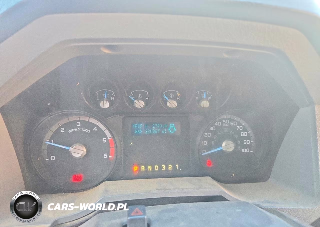 2011 Ford F450 Super Duty VIN:1FDUF4GYXBEB76946 - 9