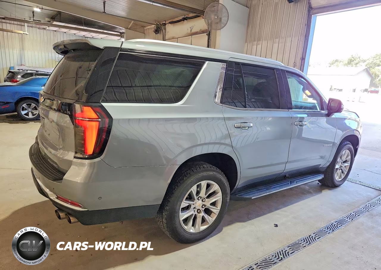2025 Chevrolet Tahoe K1500 Premier VIN:1GNS6SRD7SR232836 - 3