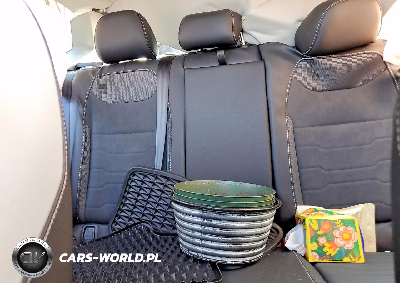 2025 Volkswagen Taos Se VIN:3VVUC7B21SM076862 - 10