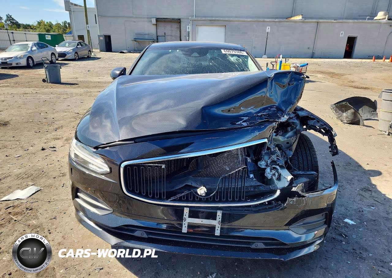 2018 Volvo S90 T5 Momentum VIN:LVY982AK0JP037272 - 5