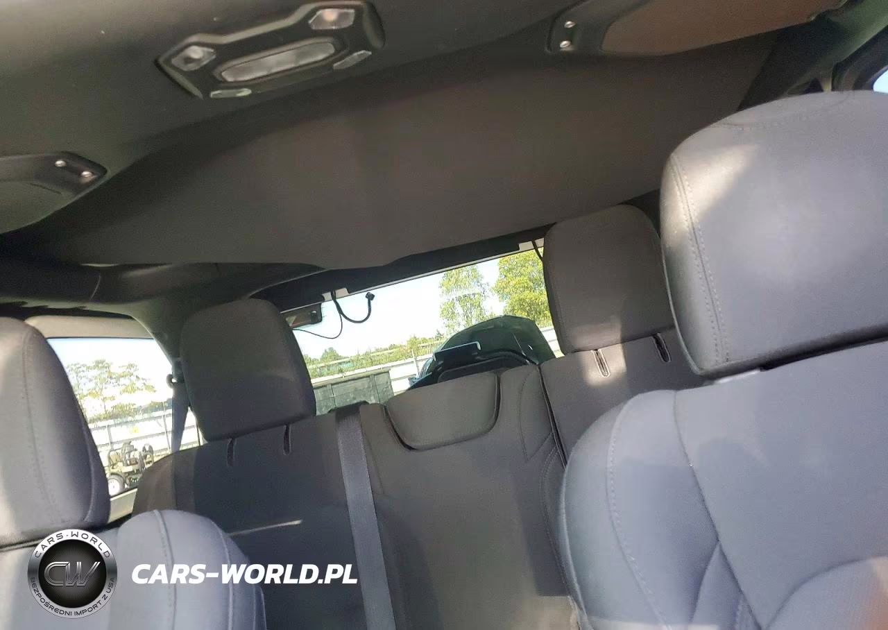 2022 Jeep Wrangler Unlimited Sport Altitude 4X4 VIN:1C4HJXDG9NW103809 - 10