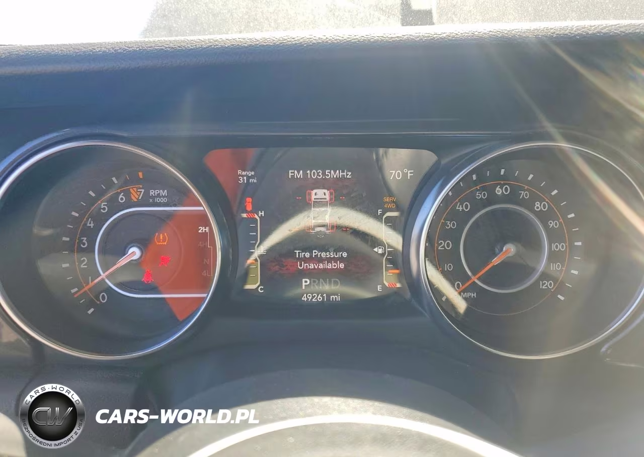 2022 Jeep Wrangler Unlimited Sport Altitude 4X4 VIN:1C4HJXDG9NW103809 - 9
