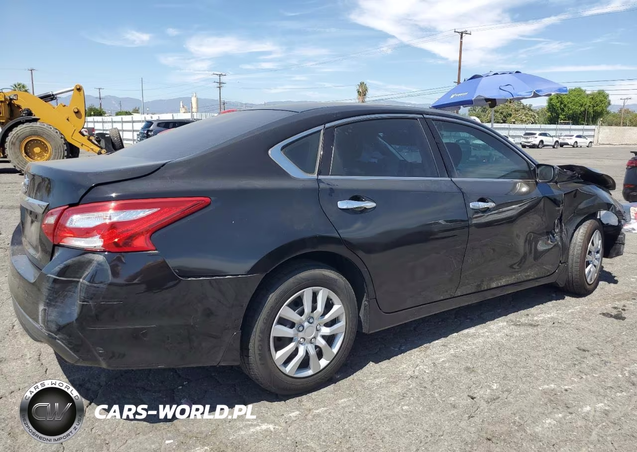 2017 Nissan Altima 2.5 VIN:1N4AL3AP1HN362237 - 3