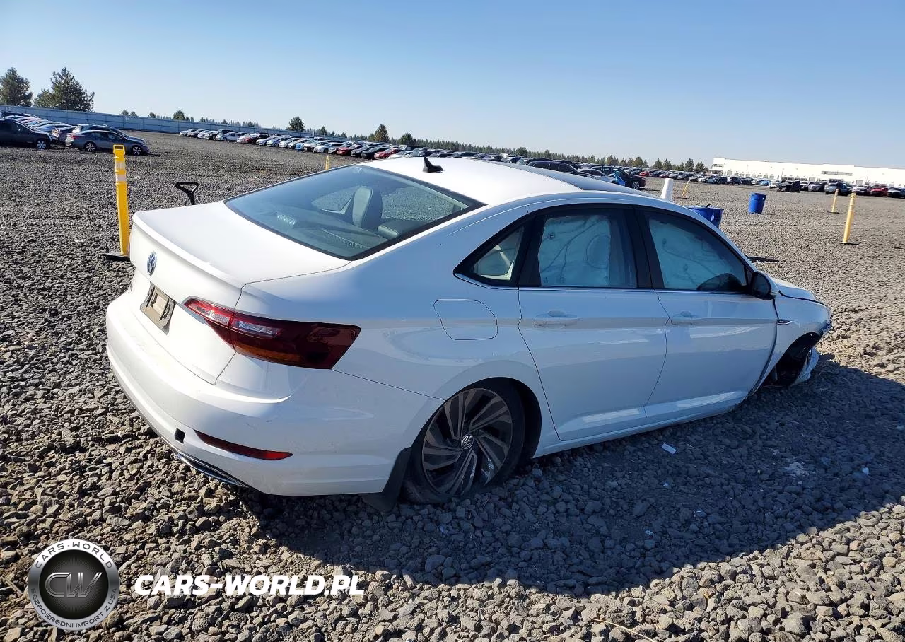 2019 Volkswagen Jetta Sel Premium VIN:3VWG57BU4KM102634 - 3
