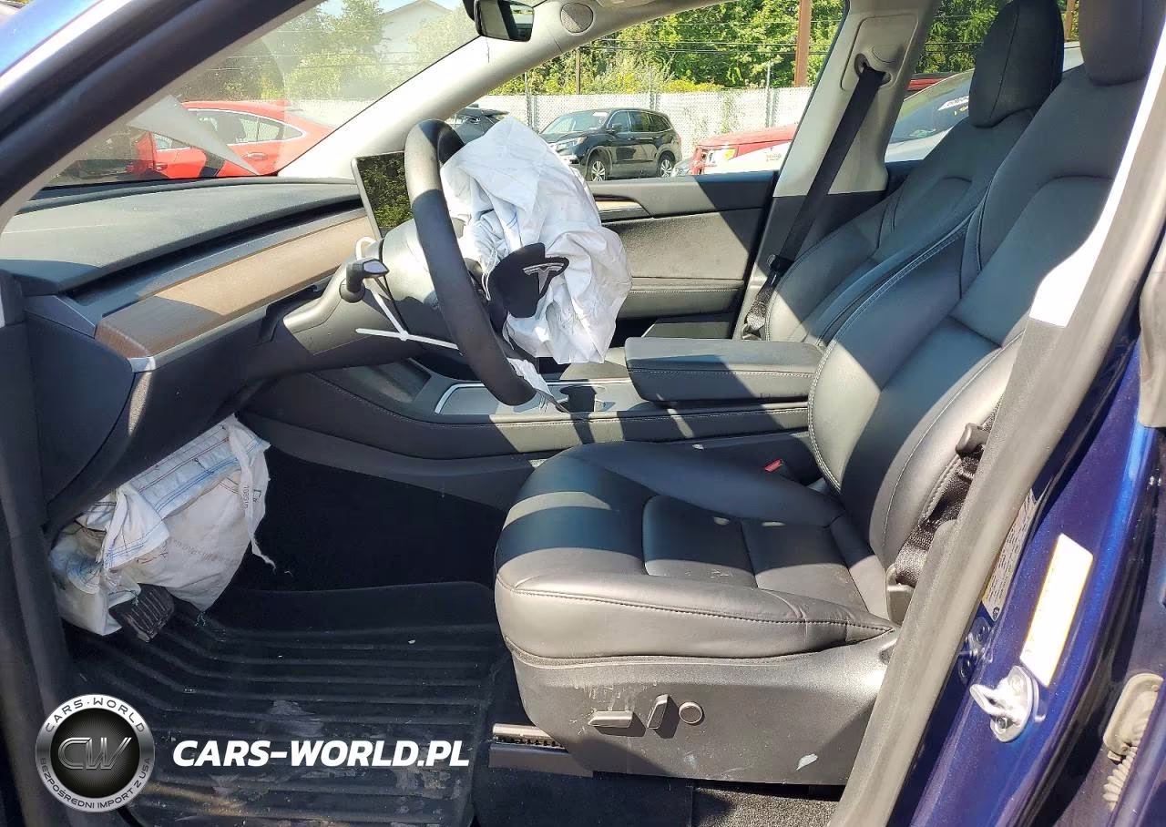 2023 Tesla Model Y VIN:7SAYGDEE5PF767335 - 7