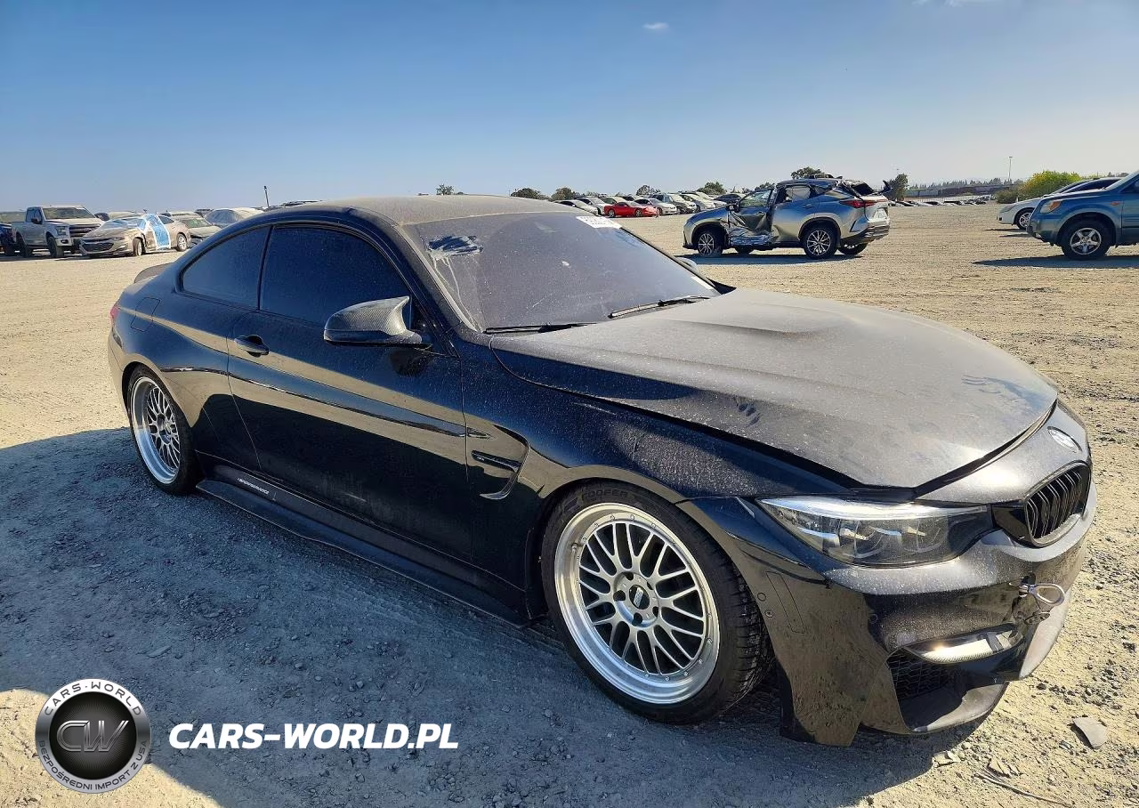 2018 BMW M4 VIN:WBS4Y9C56JAC88121 - 4