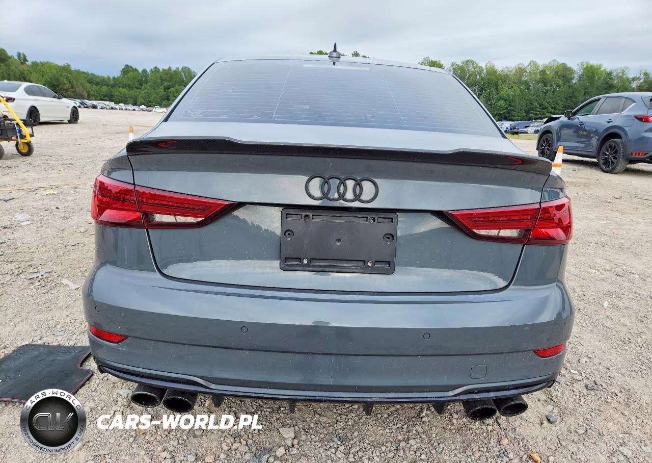 2018 Audi S3 Premium Plus VIN:WAUB1GFF0J1021224 - 6