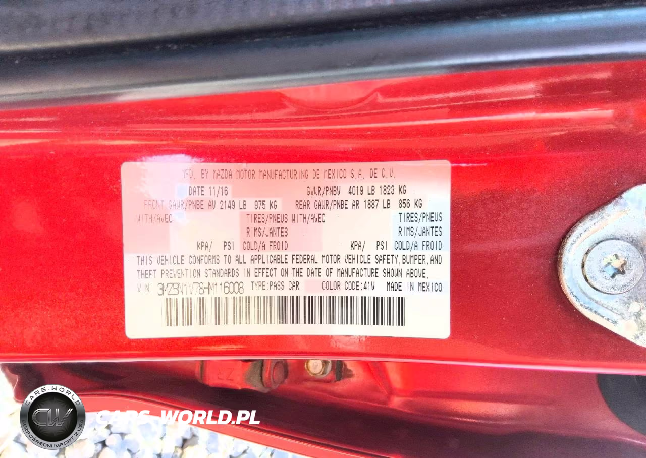 2017 Mazda 3 Touring VIN:3MZBN1V78HM116008 - 12