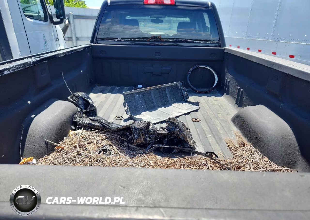 2019 Chevrolet Silverado Medium Duty VIN:1HTKJPVK8KH885466 - 10