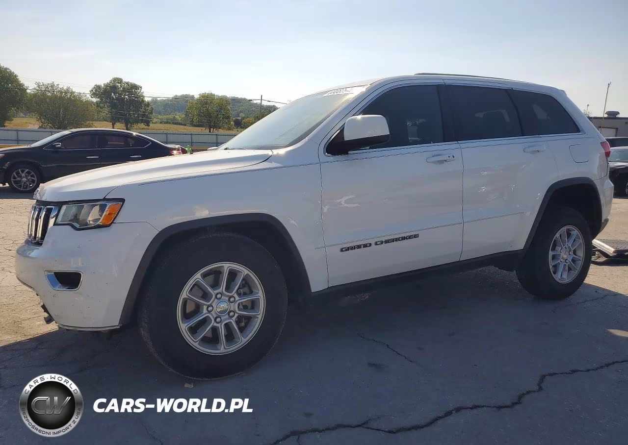 2018 Jeep Grand Cherokee Laredo – zdjęcie 1 z 13
